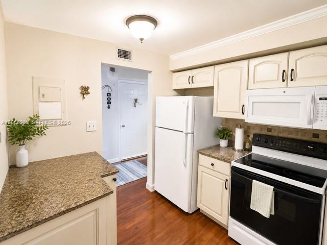 600 Three Islands Blvd # 1107 — Photo 3