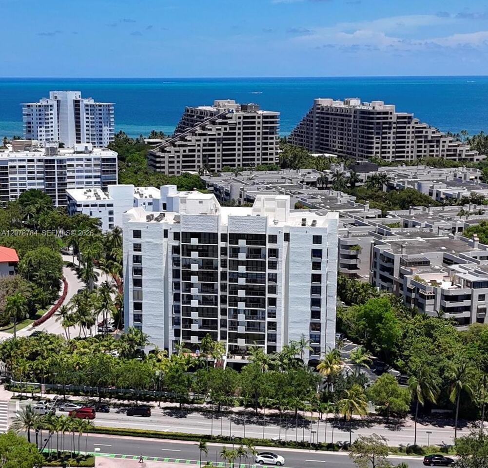 77 Crandon Blvd # 5C — Photo 2