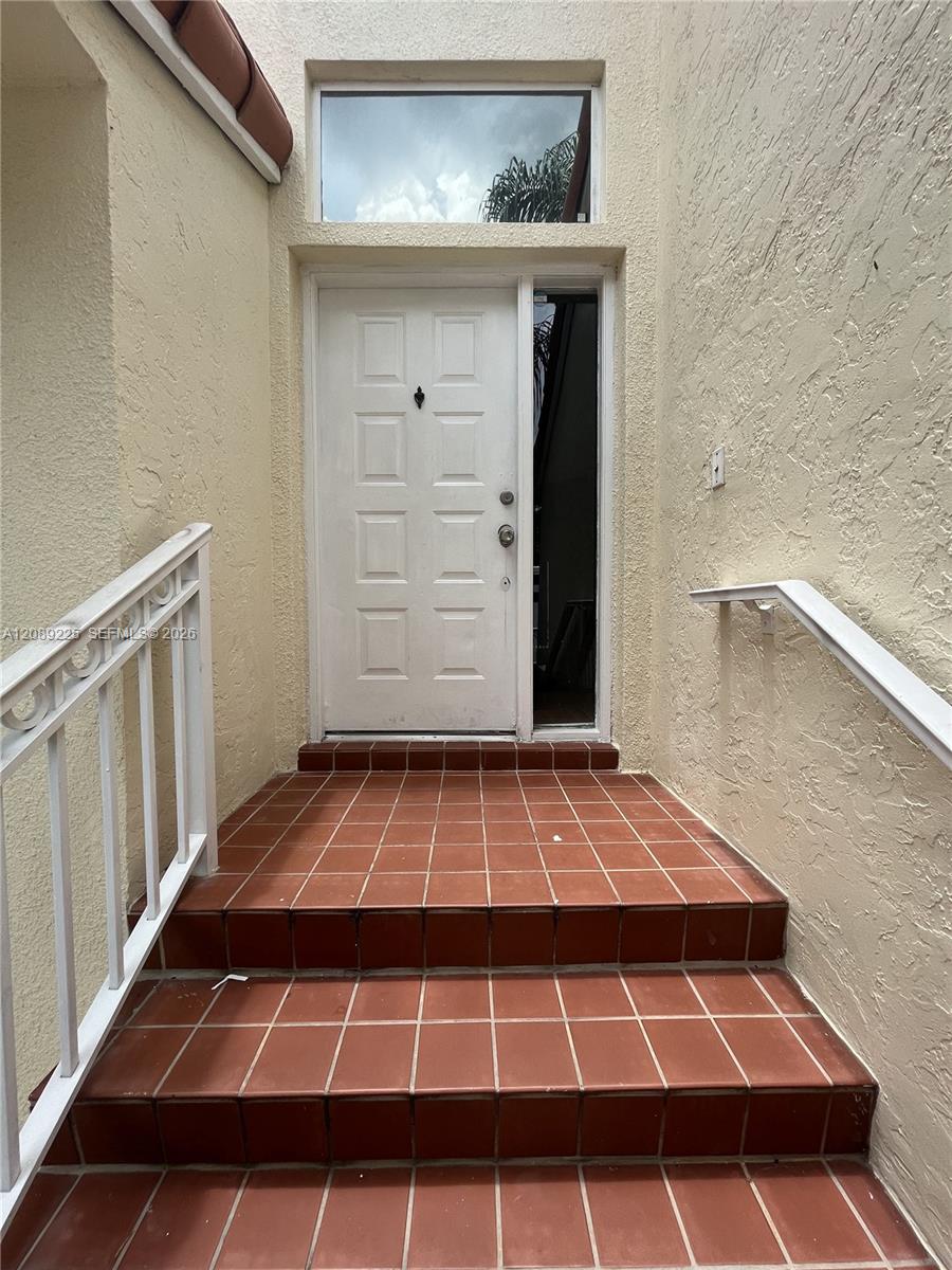 3140 N 36th Ave # 3140 — Photo 2