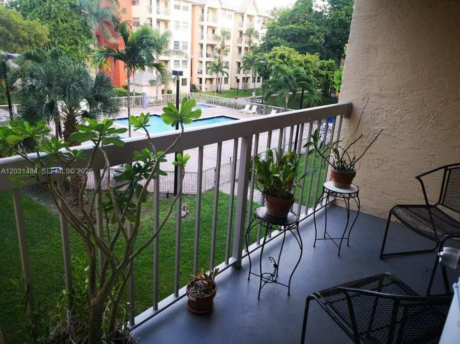 8160 GENEVA WY # 316, Miami FL 33166