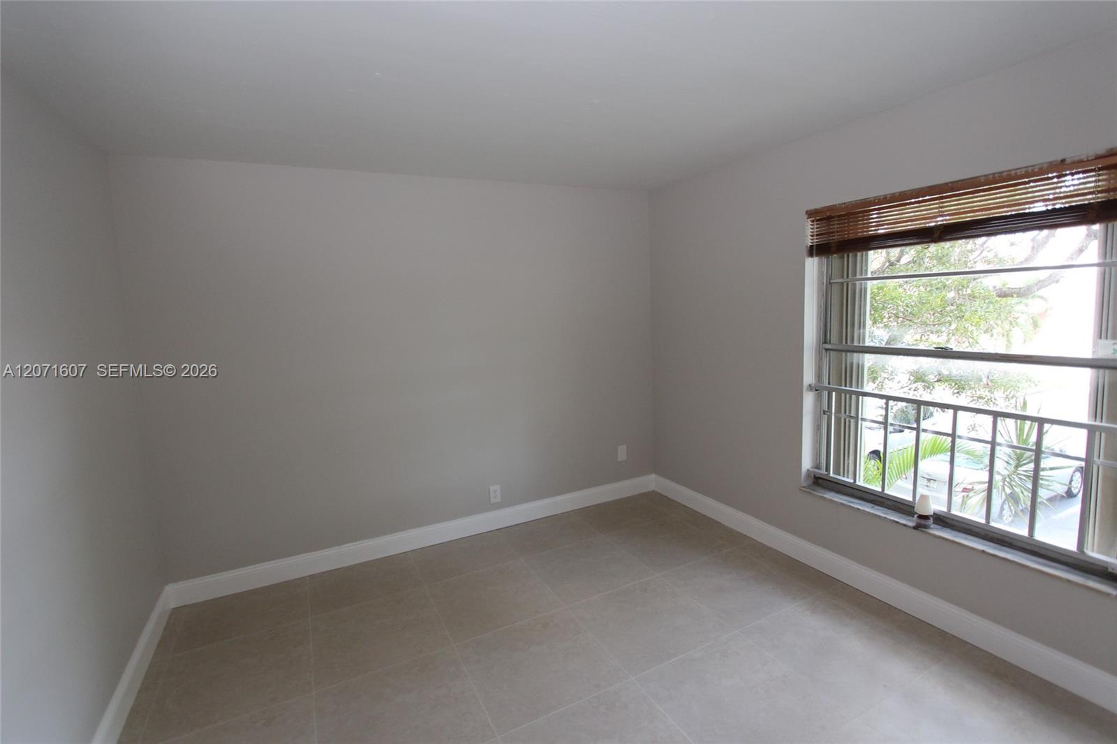 8005 Lake Dr # 212 View 10