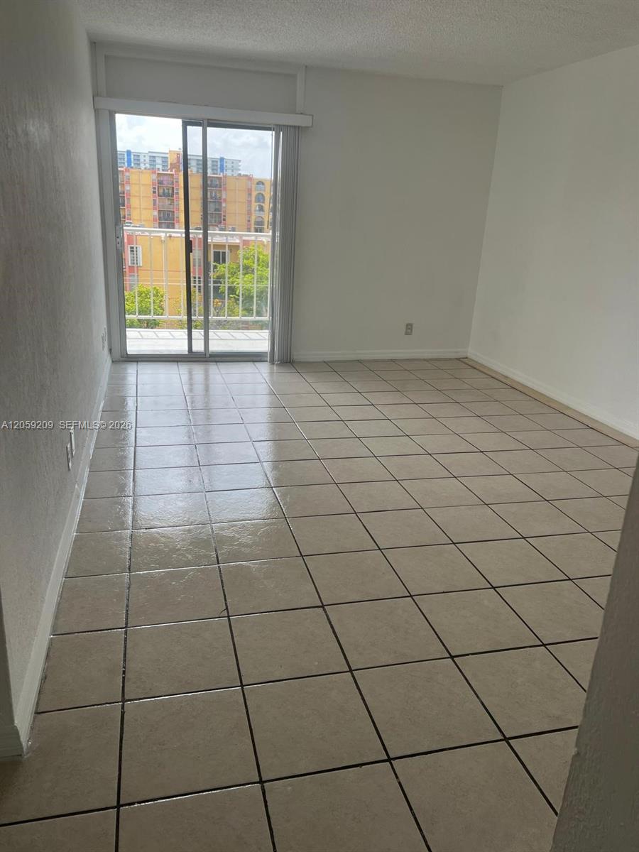 801 NW 47th Ave # W612, Miami FL 33126