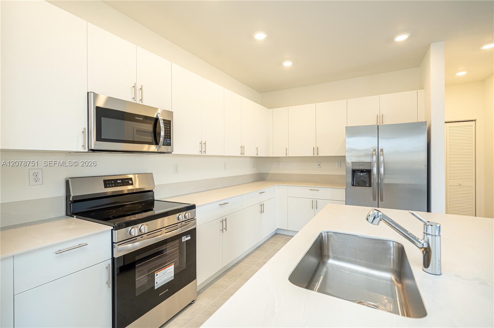 19507 SW 339th Ter # 0 — Photo 3