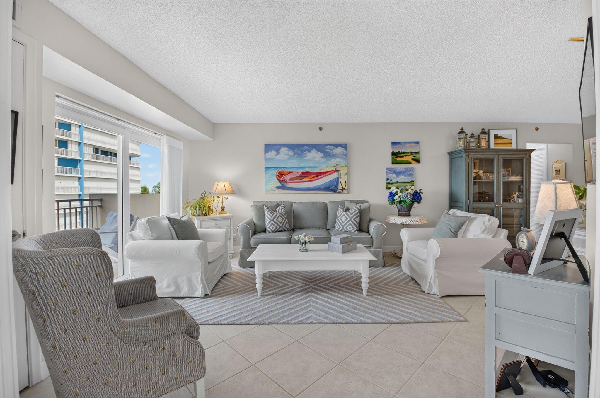 3215 S OCEAN Boulevard # 302 — Photo 2
