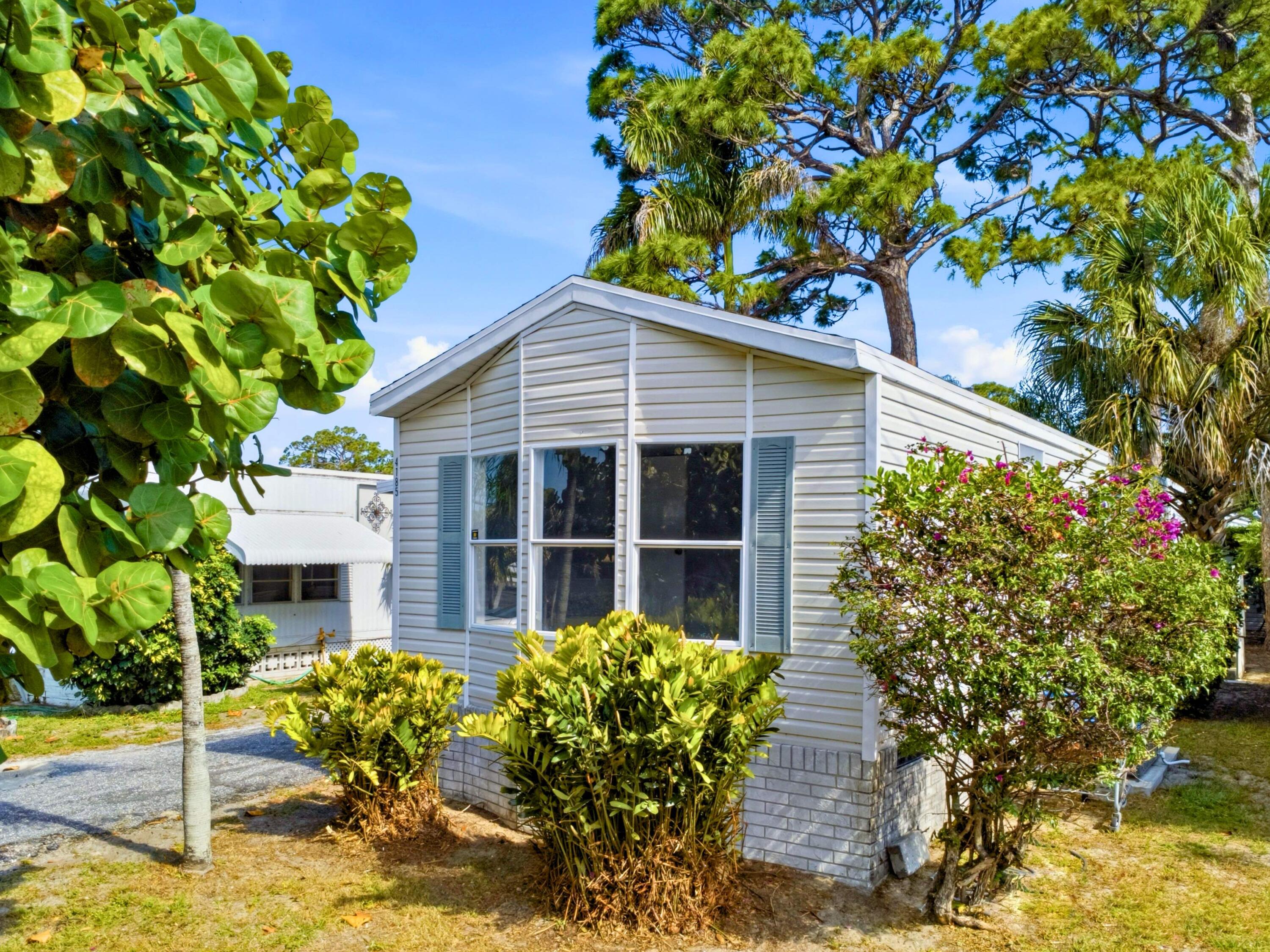 4185 N Shady Lane, Boynton Beach FL 33436
