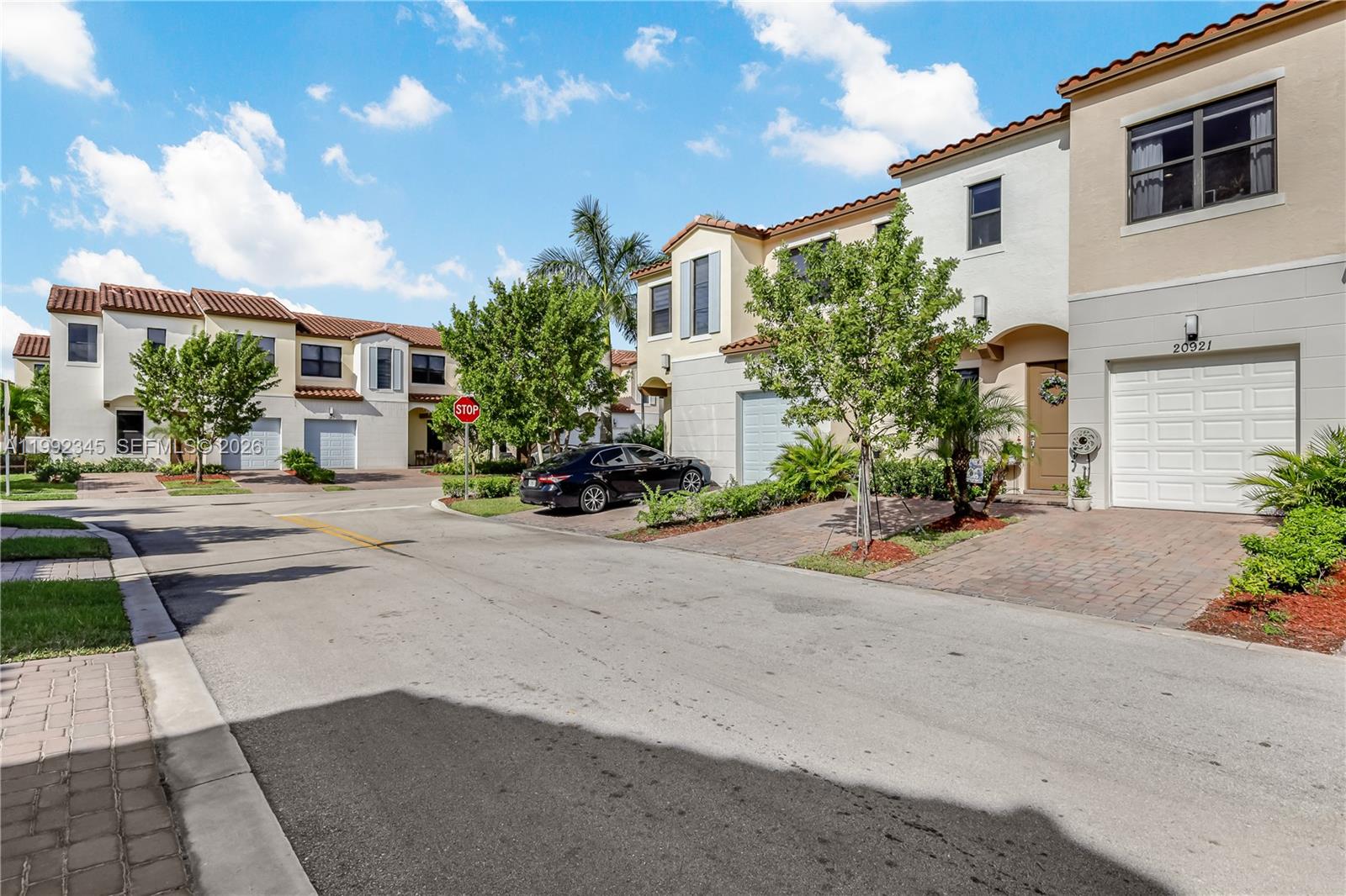 20921 NW 1st Ct — Photo 4