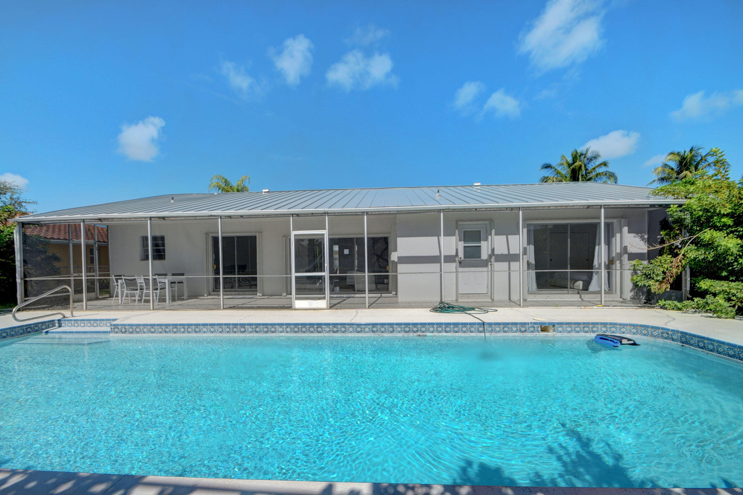 1171 Bimini Lane — Photo 2