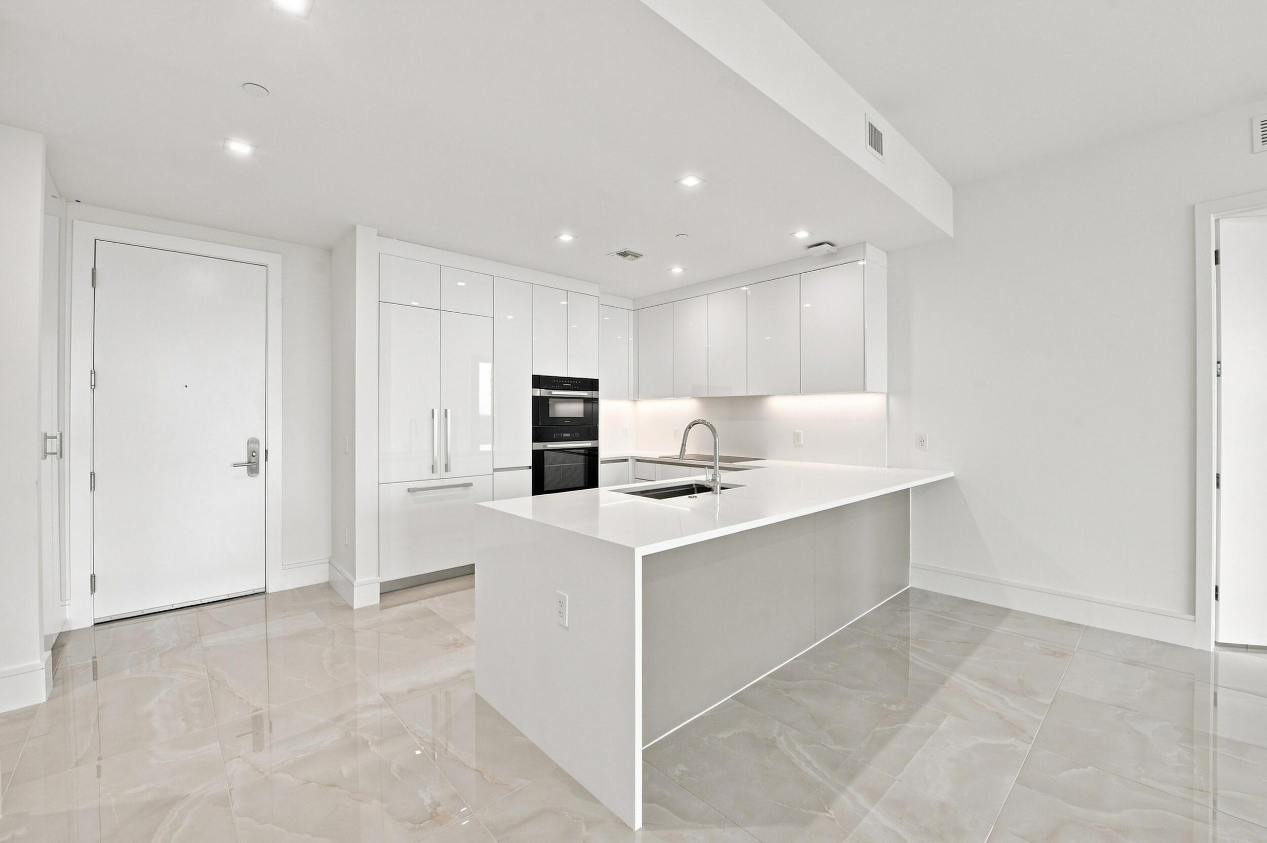 220 Lake Shore Drive # 1517 — Photo 2