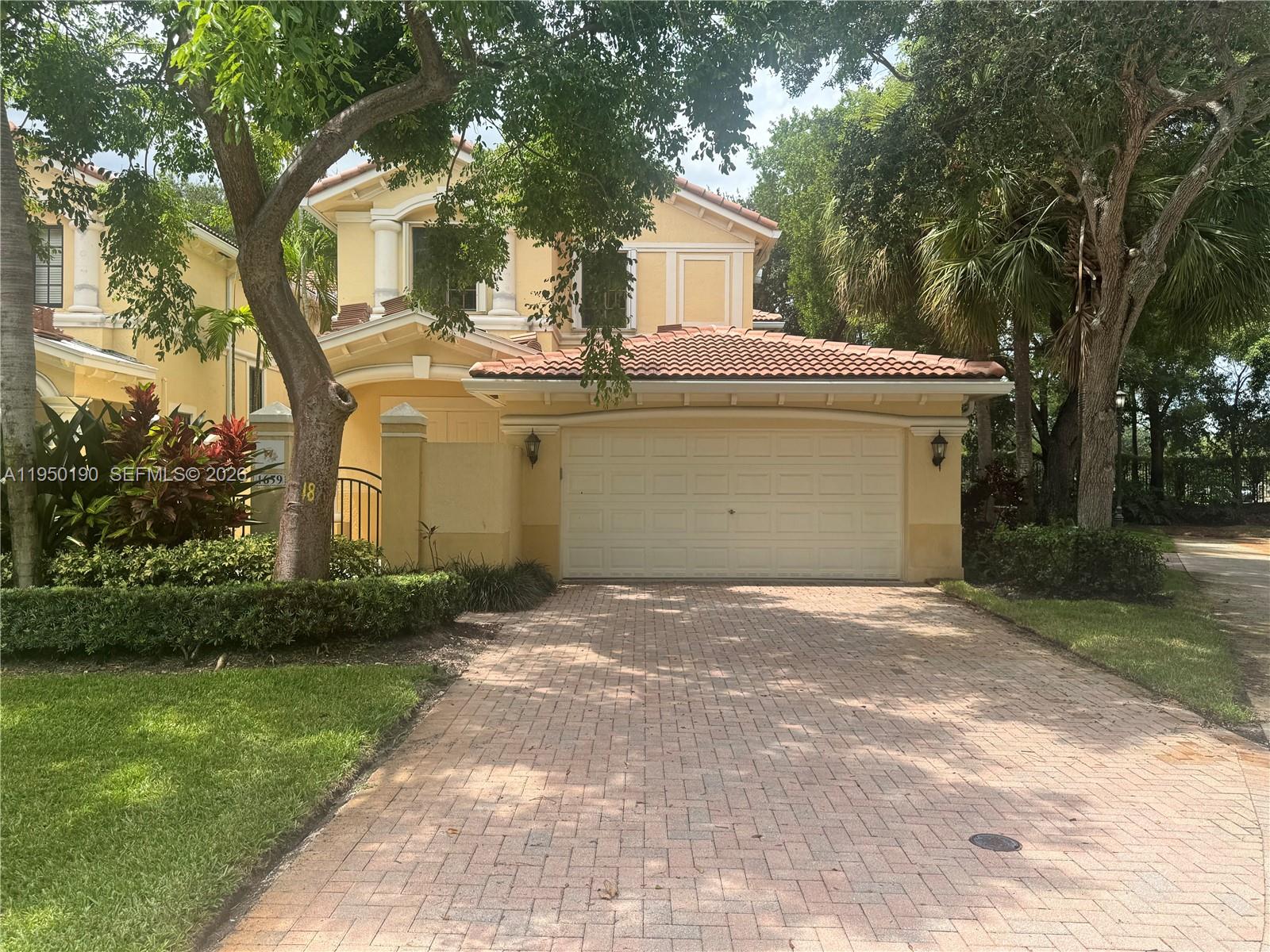 1659 Passion Vine Cir # 4, Weston FL 33326