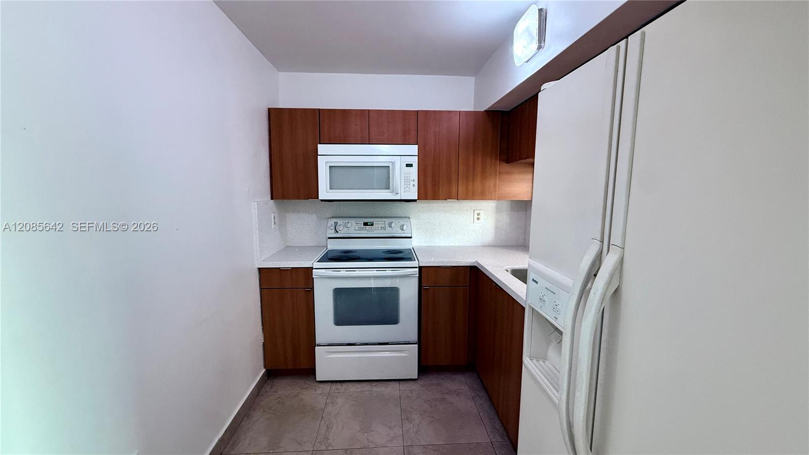 11800 SW 18th St # 4 — Photo 3