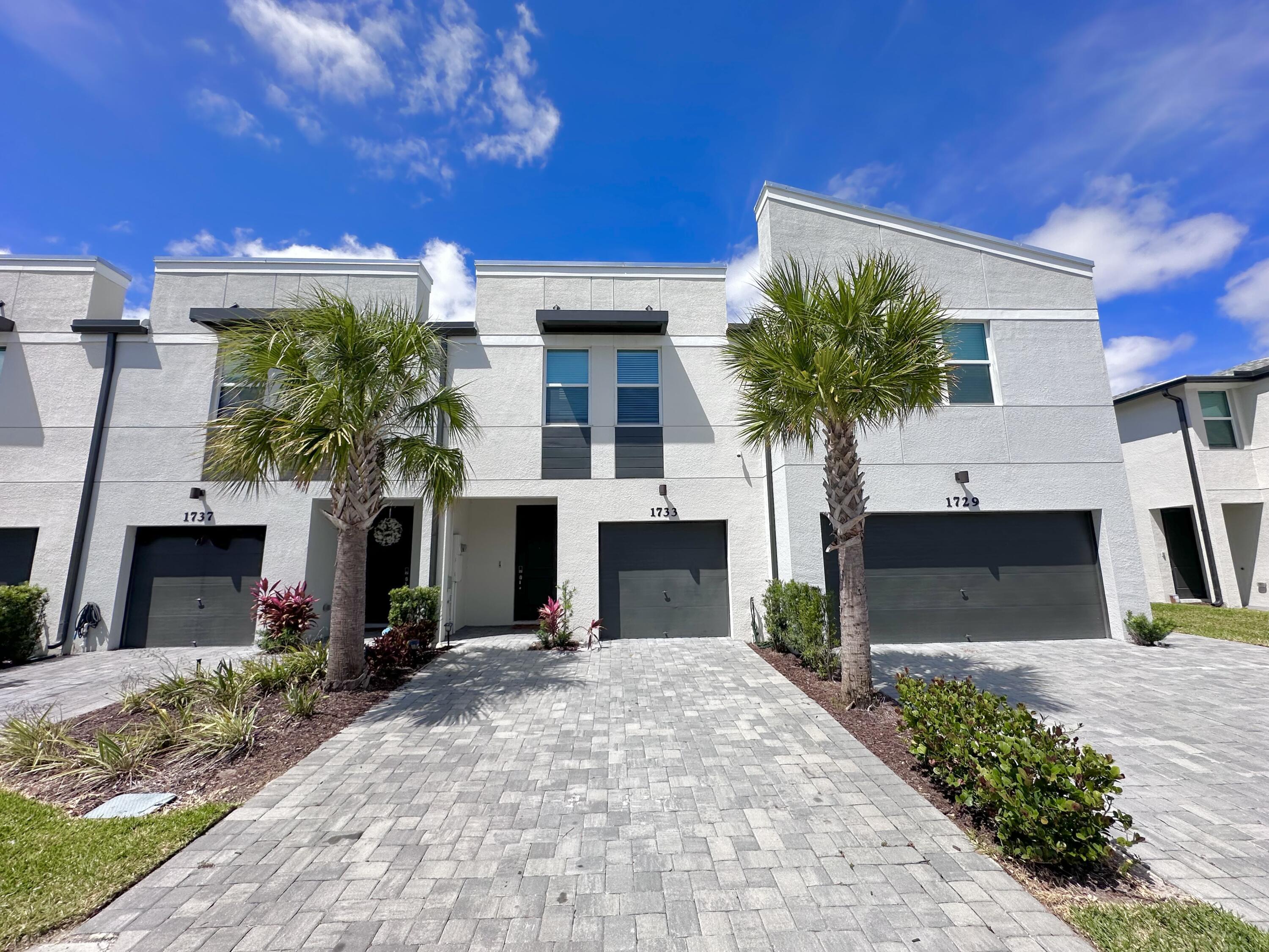 1733 Lindley Street, West Palm Beach FL 33407