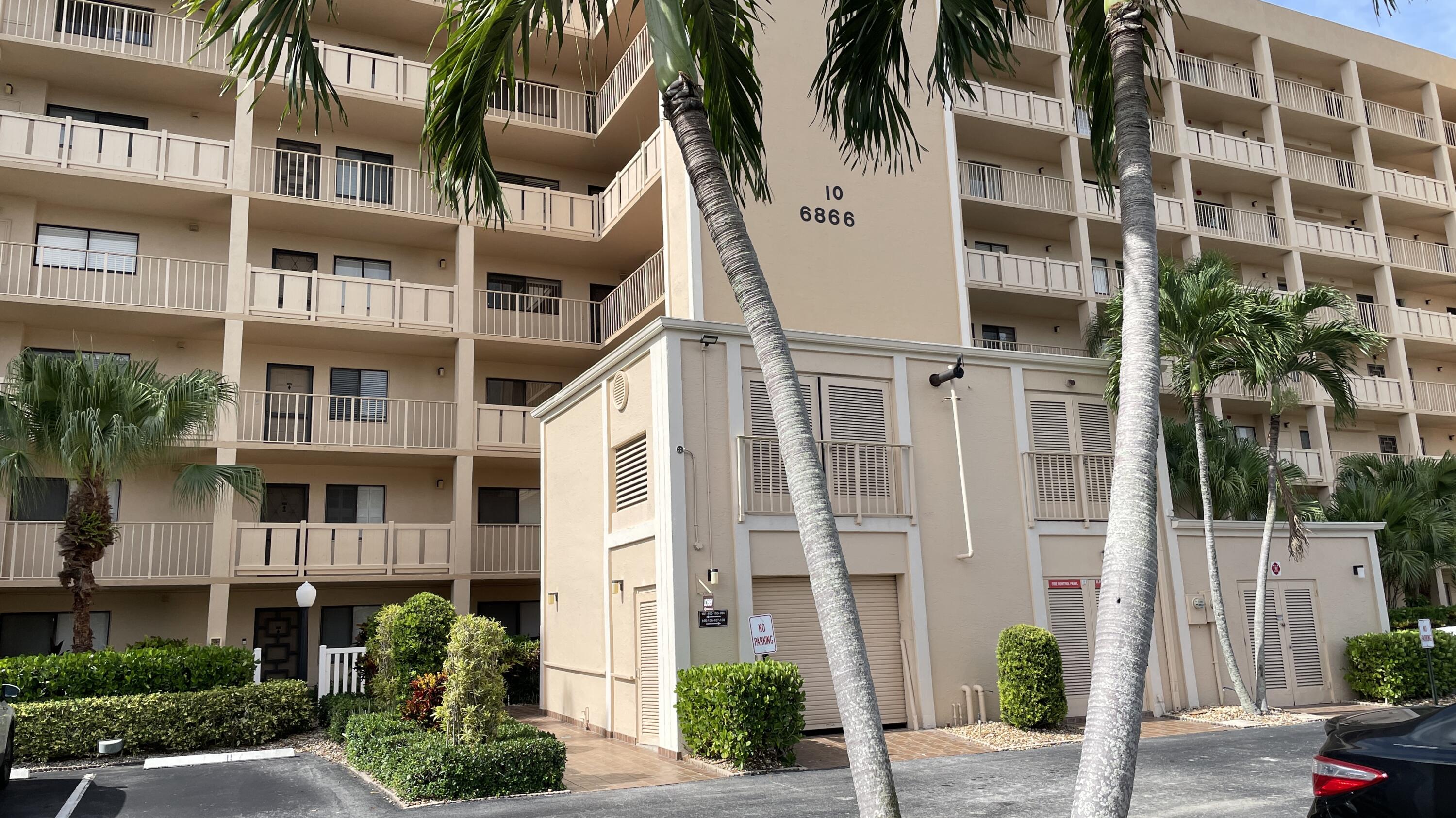 6866 Huntington Lane # 305, Delray Beach FL 33446