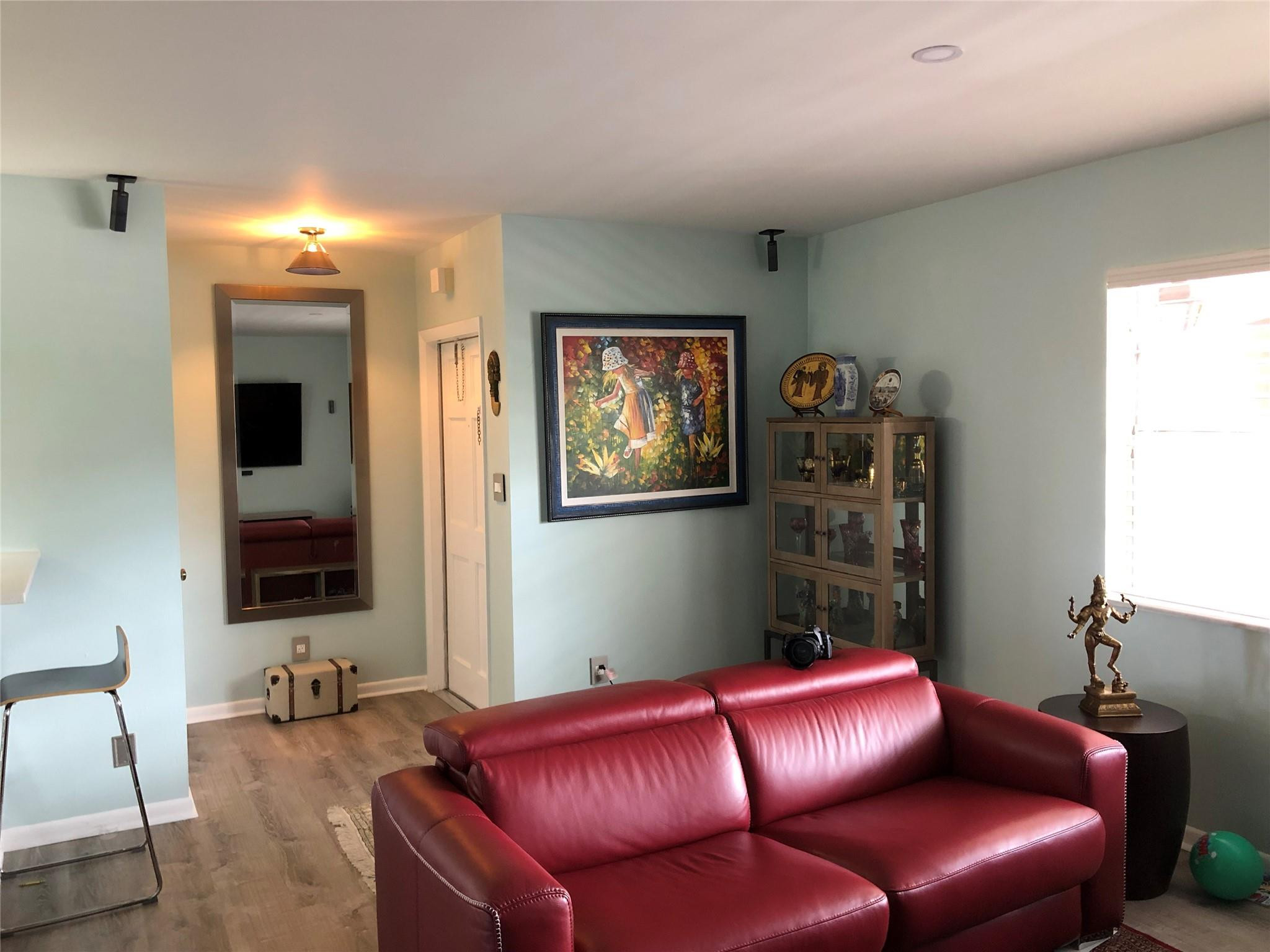 601 SE 5th Court # 304 — Photo 2