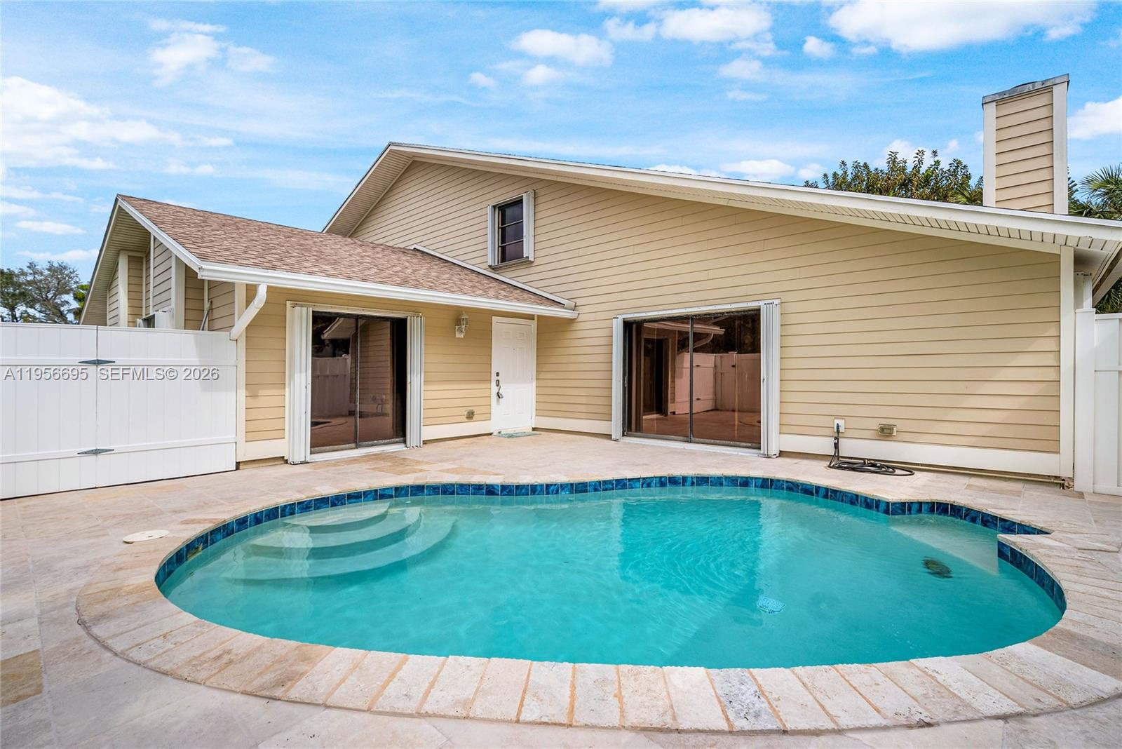 804 Summerwinds Ln, Jupiter FL 33458