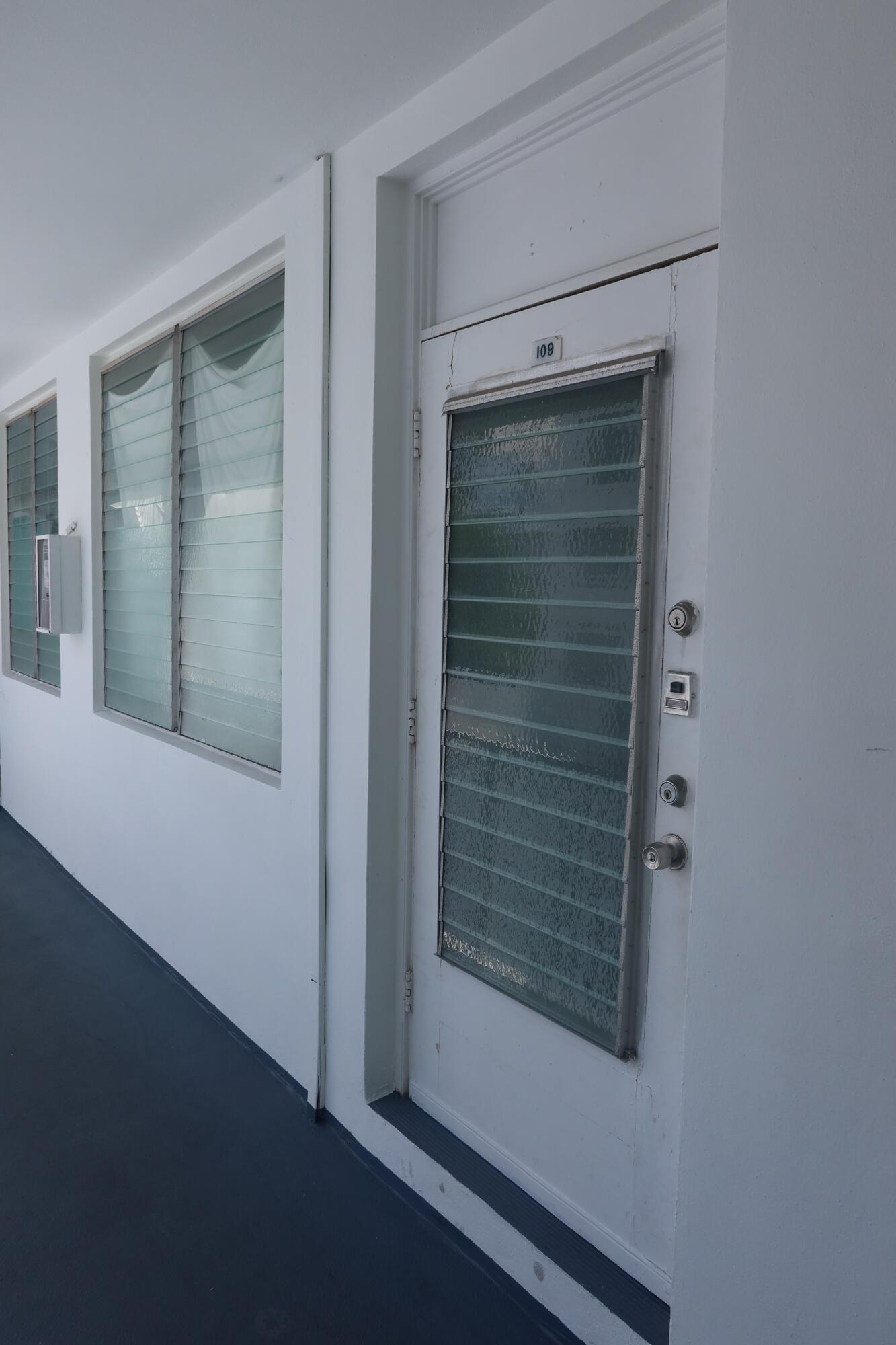 1150 EUCLID Avenue # 109 — Photo 3