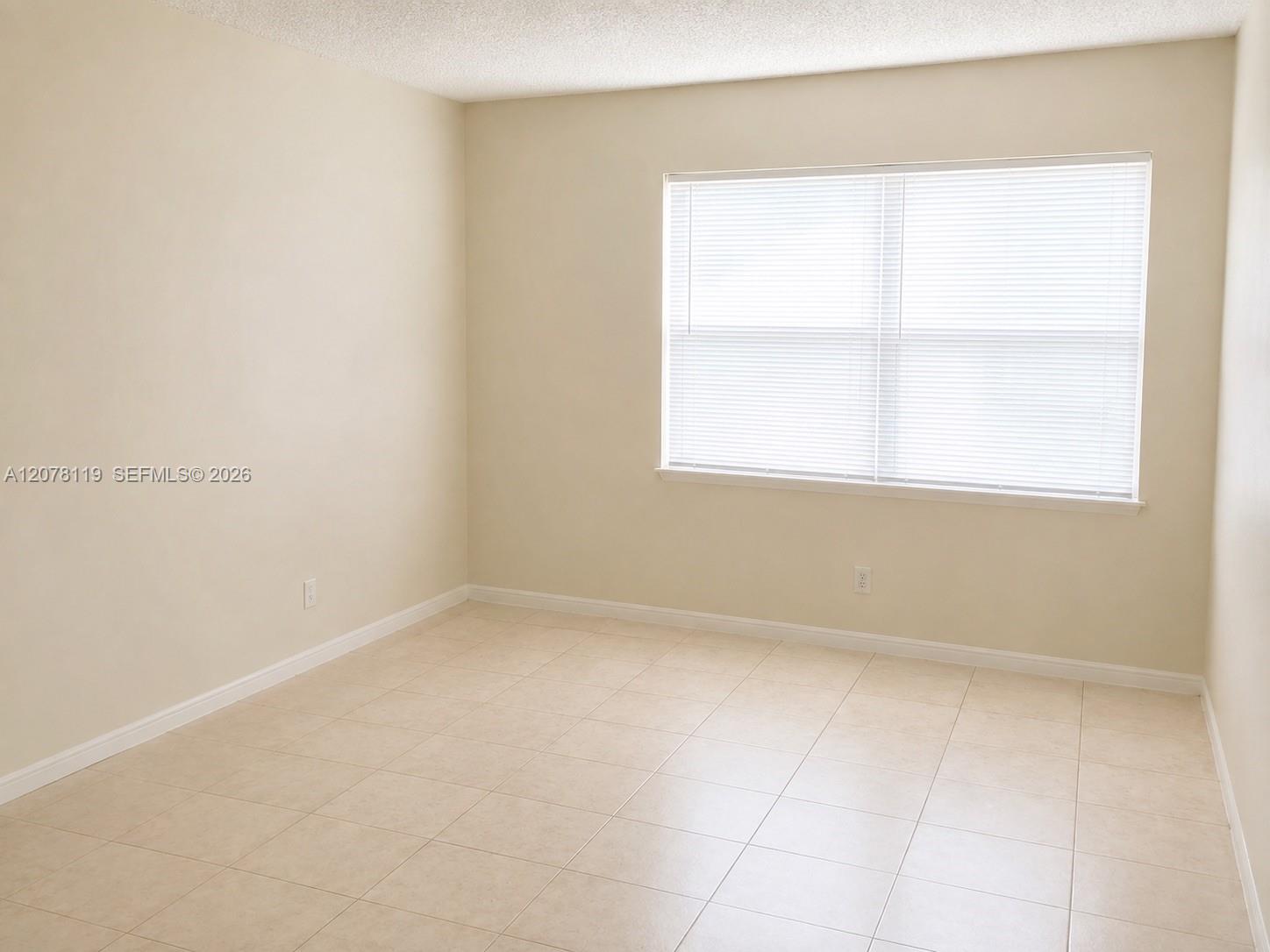 17911 NW 68th Ave # O202 — Photo 3