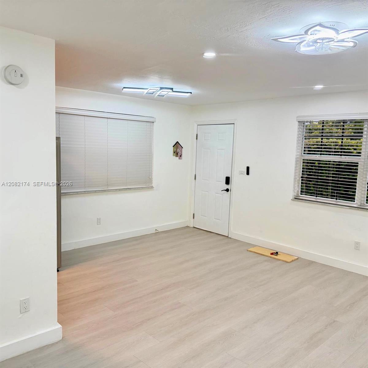 2015 SW 27th Ave # 2 — Photo 2