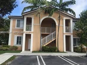 7080 NW 177th St # 13, Hialeah FL 33015