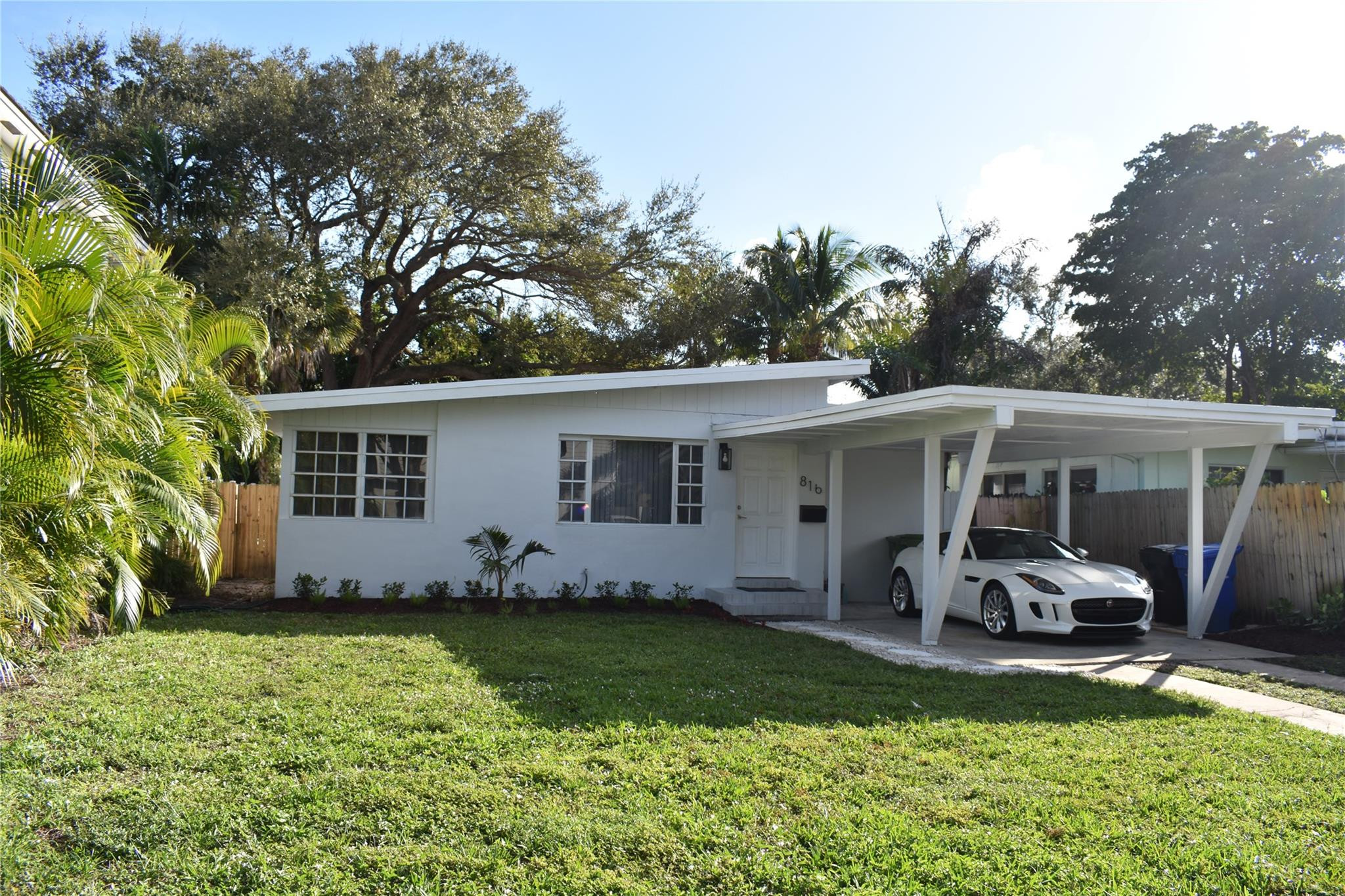 816 SE 6th Court — Photo 2