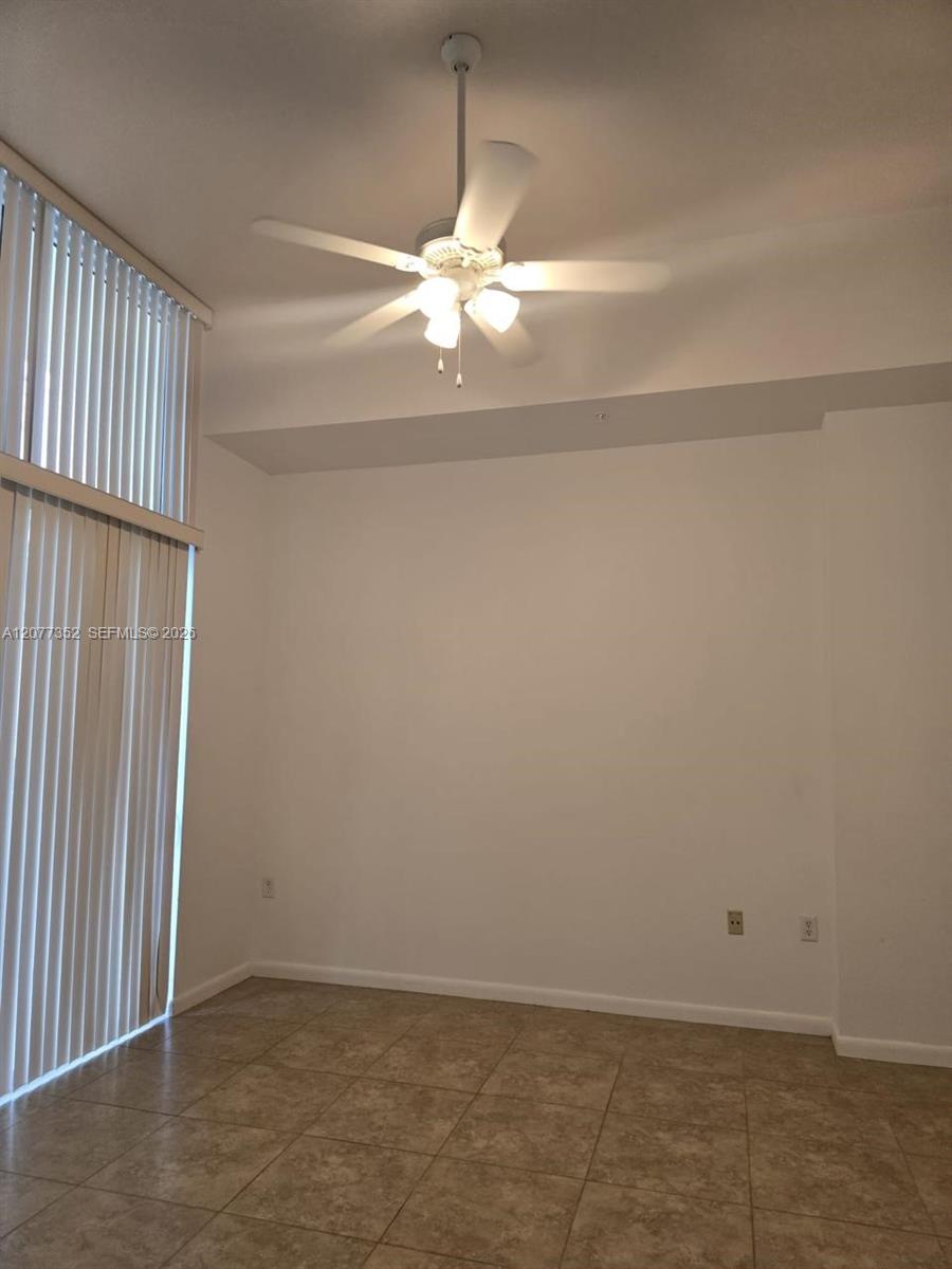 140 S Dixie Hwy # TH105 — Photo 2