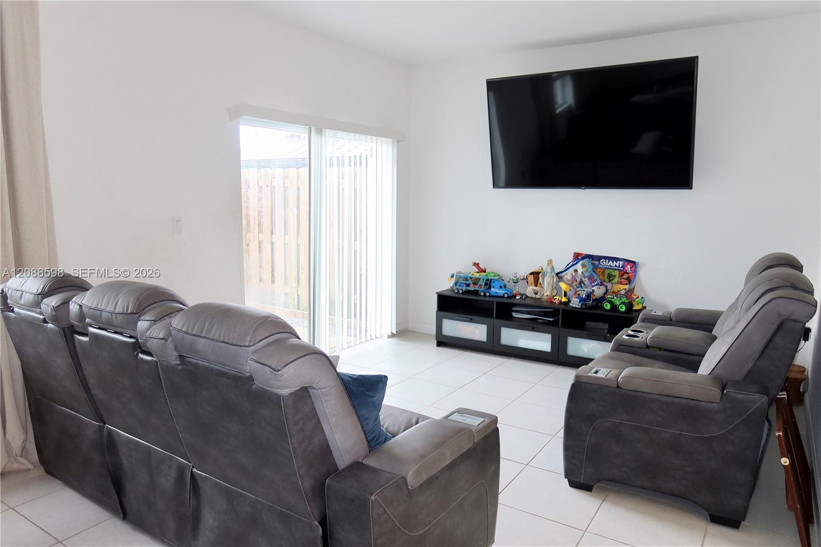 2663 SE 10th St # 2663 — Photo 4