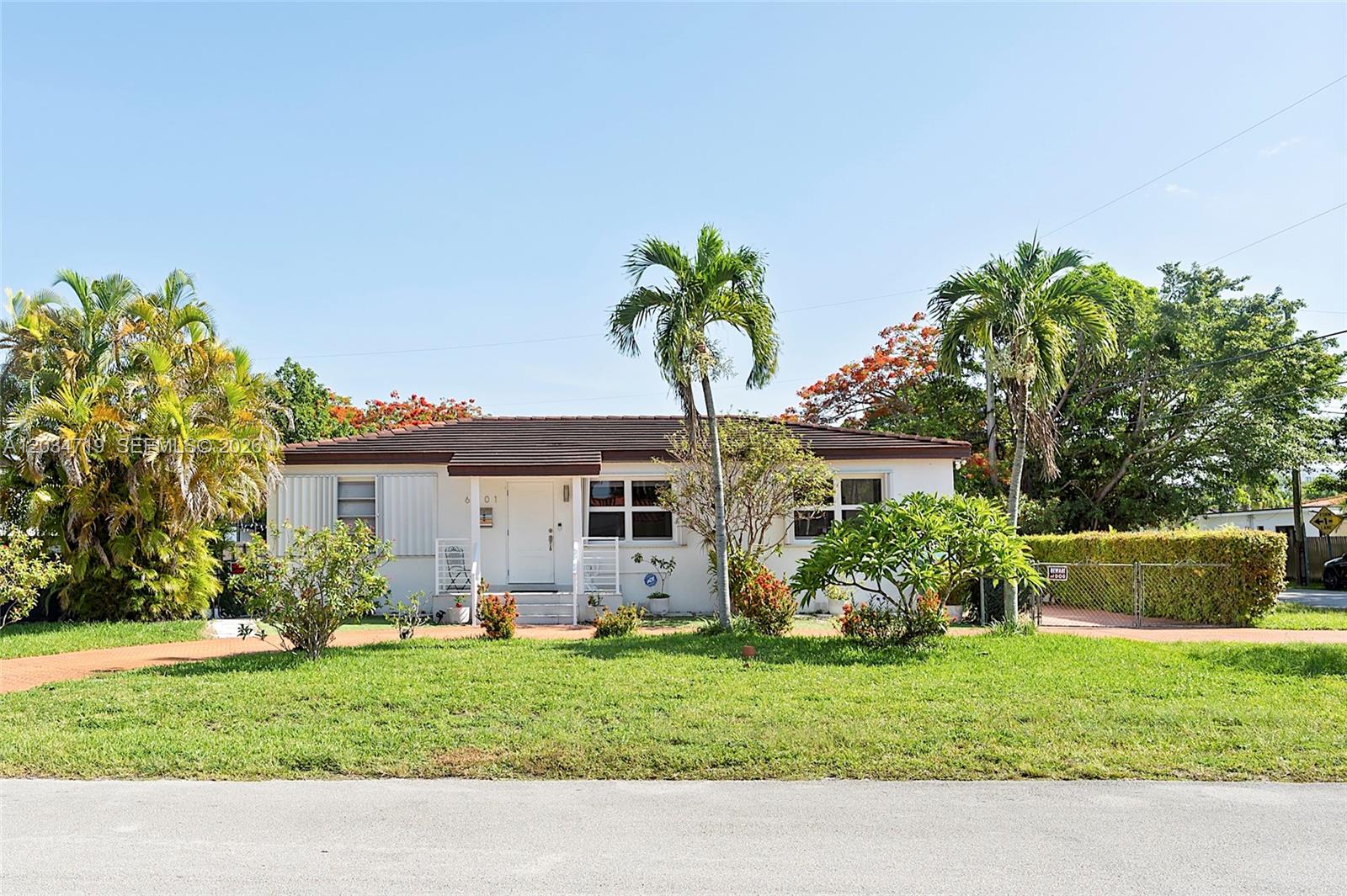 6801 SW 27th St, Miami FL 33155