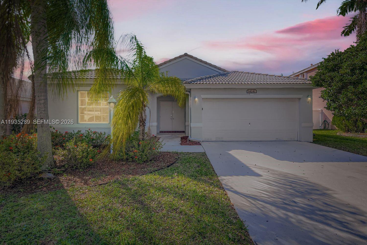 14242 NW 18th Pl, Pembroke Pines FL 33028