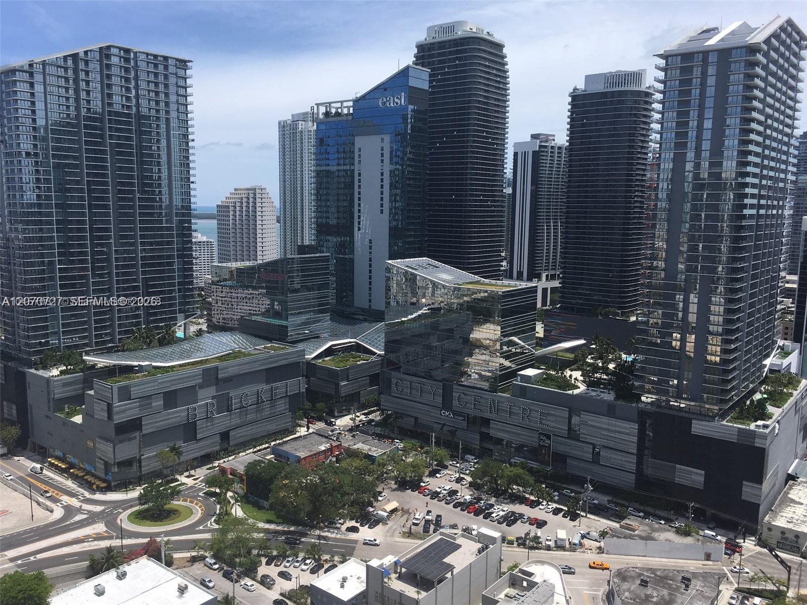 92 SW 3rd St # 3402, Miami FL 33130