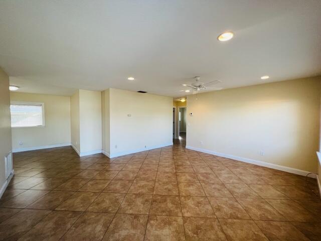 11184 Median Street — Photo 2