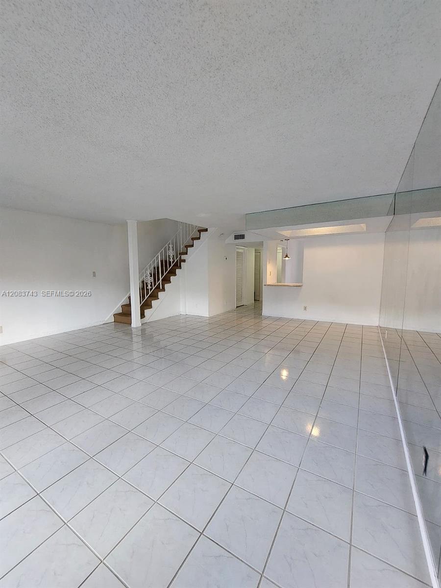 7332 SW 25th Ct # 12 — Photo 3