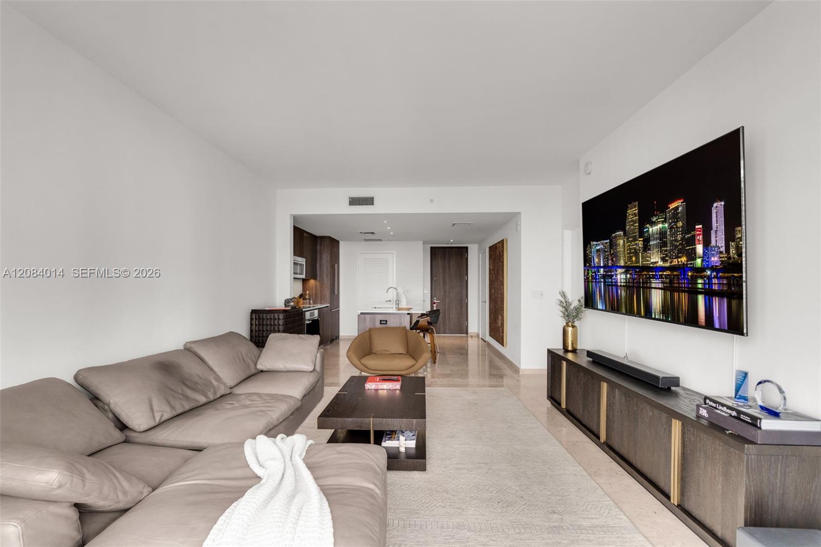 68 SE 6th St # 2406 — Photo 5