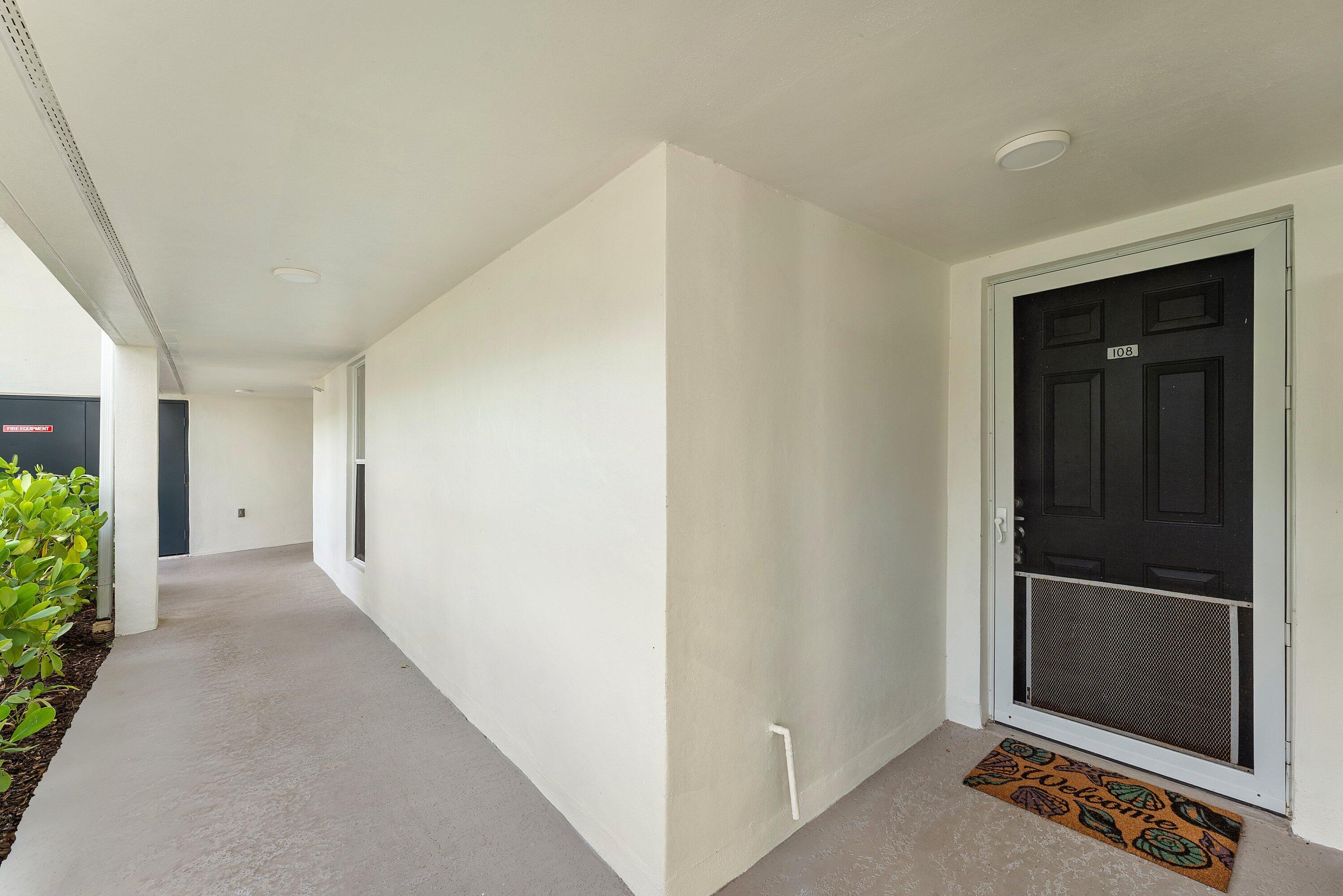 1605 S US HIGHWAY 1 # 108 — Photo 5