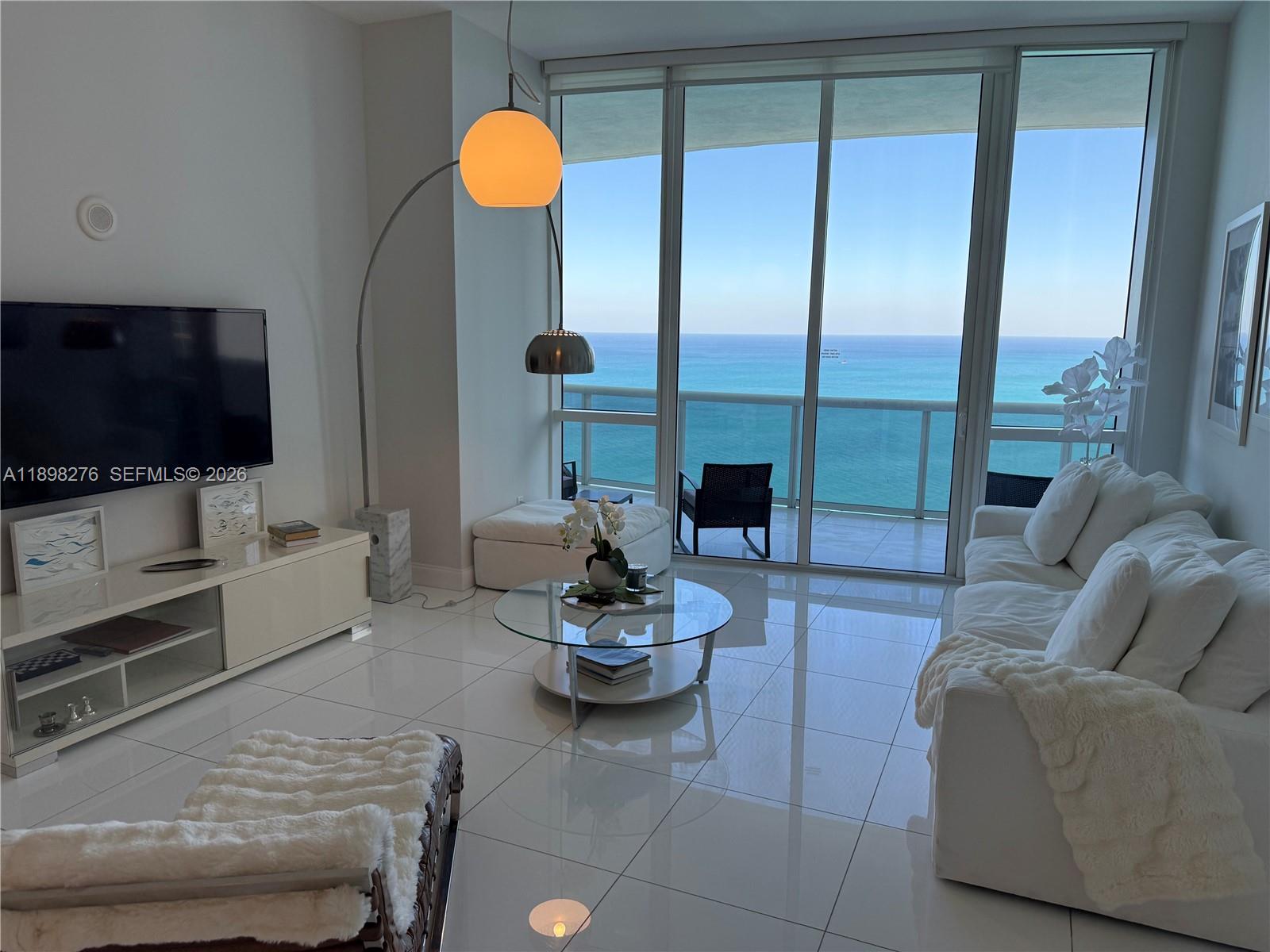 15901 Collins Ave # 3907, Sunny Isles Beach FL 33160