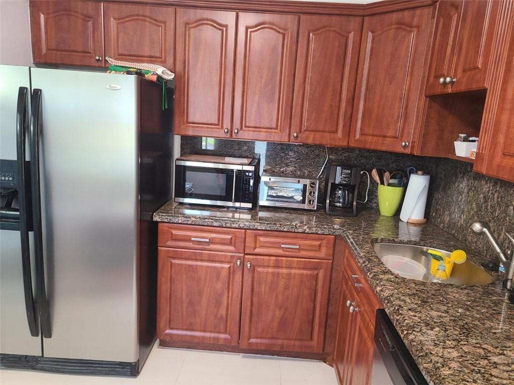 3091 N Course Drive # 208, Pompano Beach FL 33069