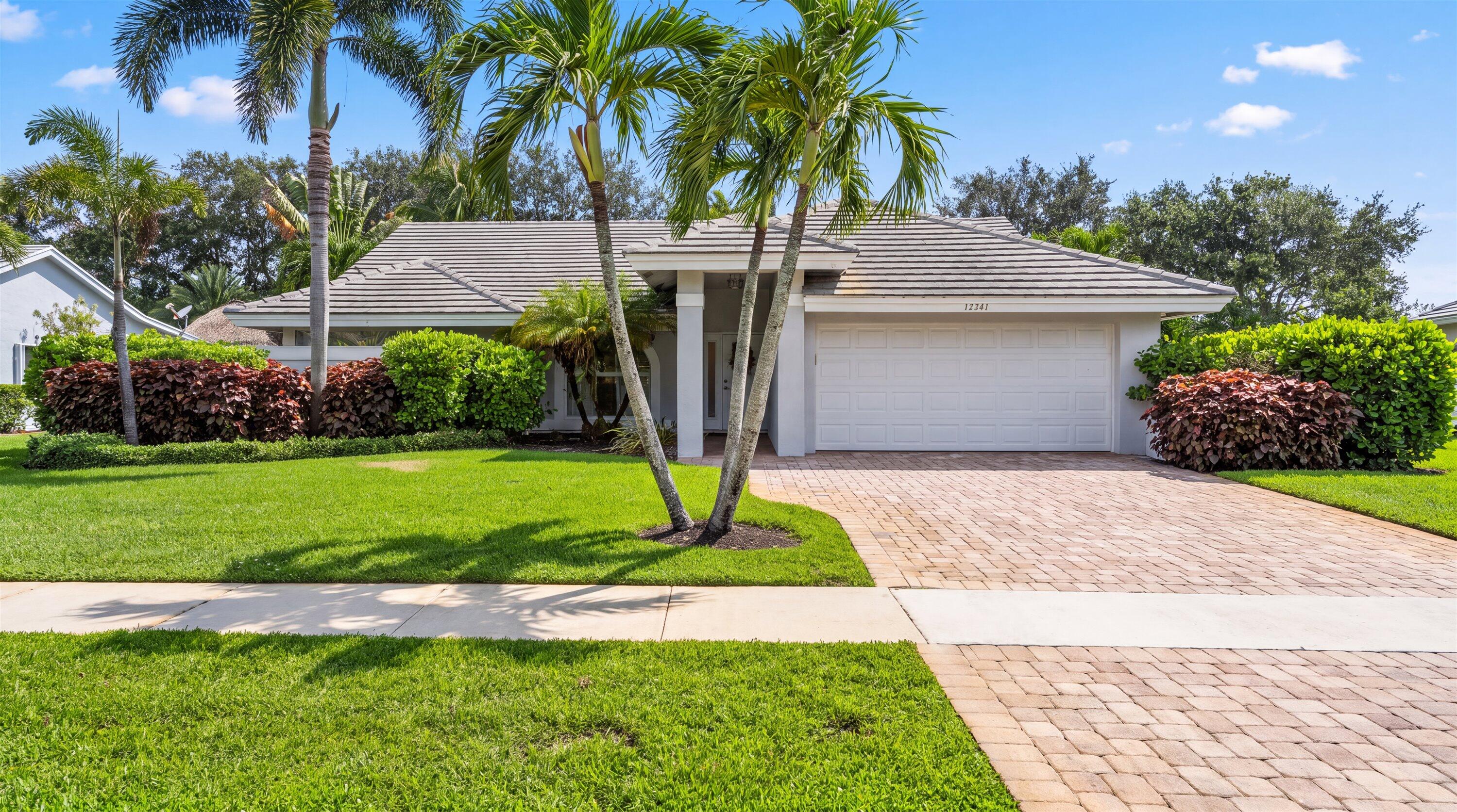 13741 Sheffield Street, Wellington FL 33414