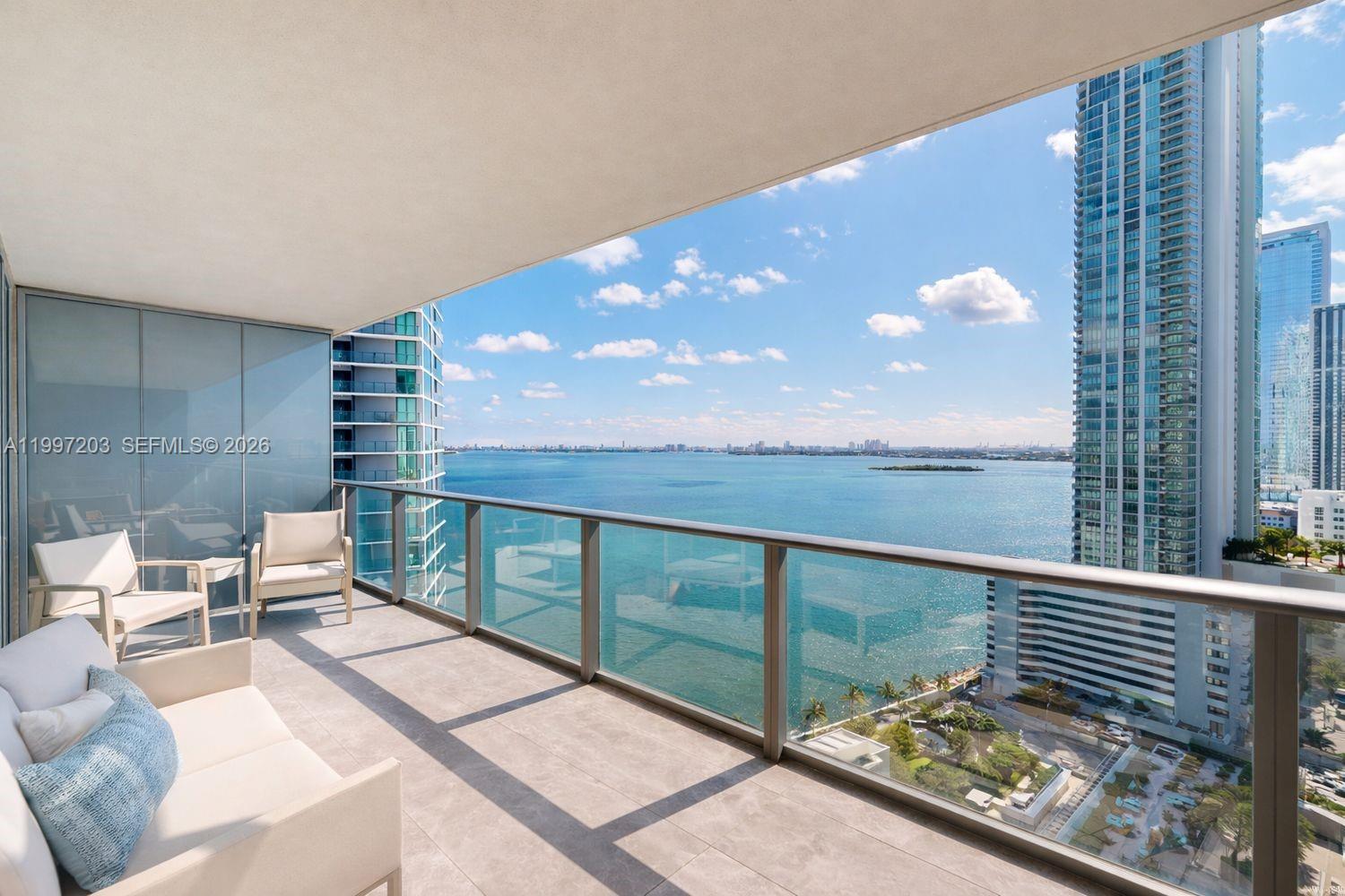 650 NE 32nd St # 2005, Miami FL 33137