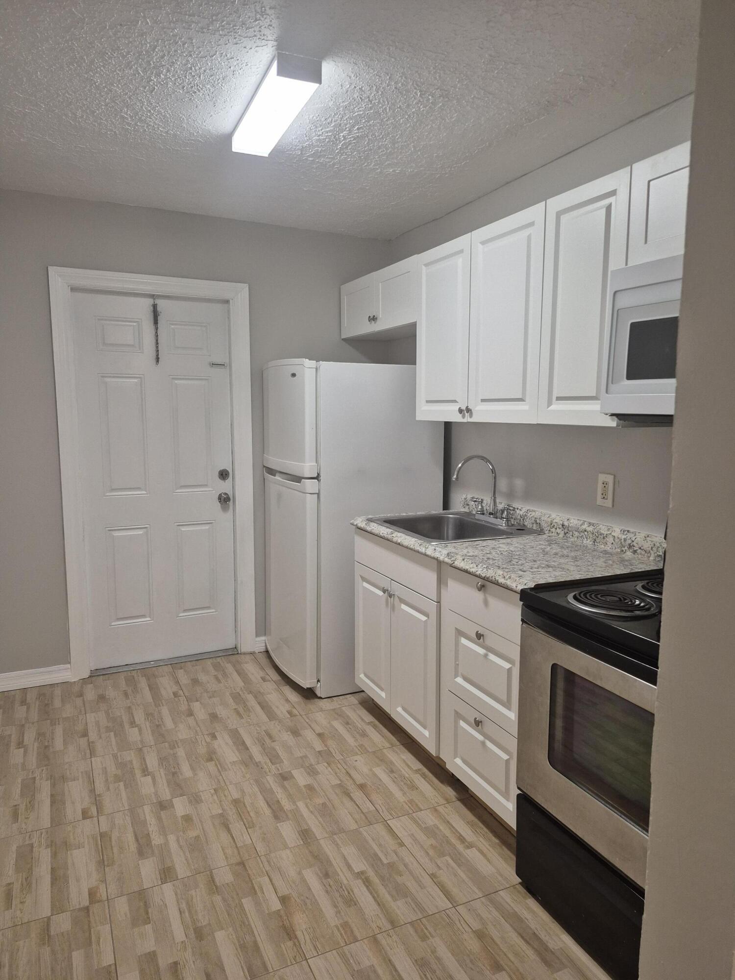 609 20TH Street # D, West Palm Beach FL 33407