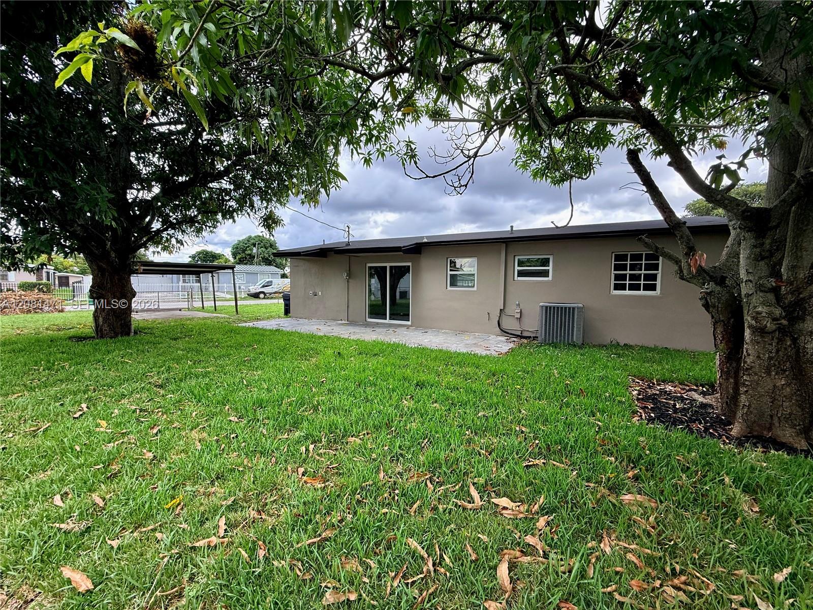 21002 NW 34th Ct — Photo 5