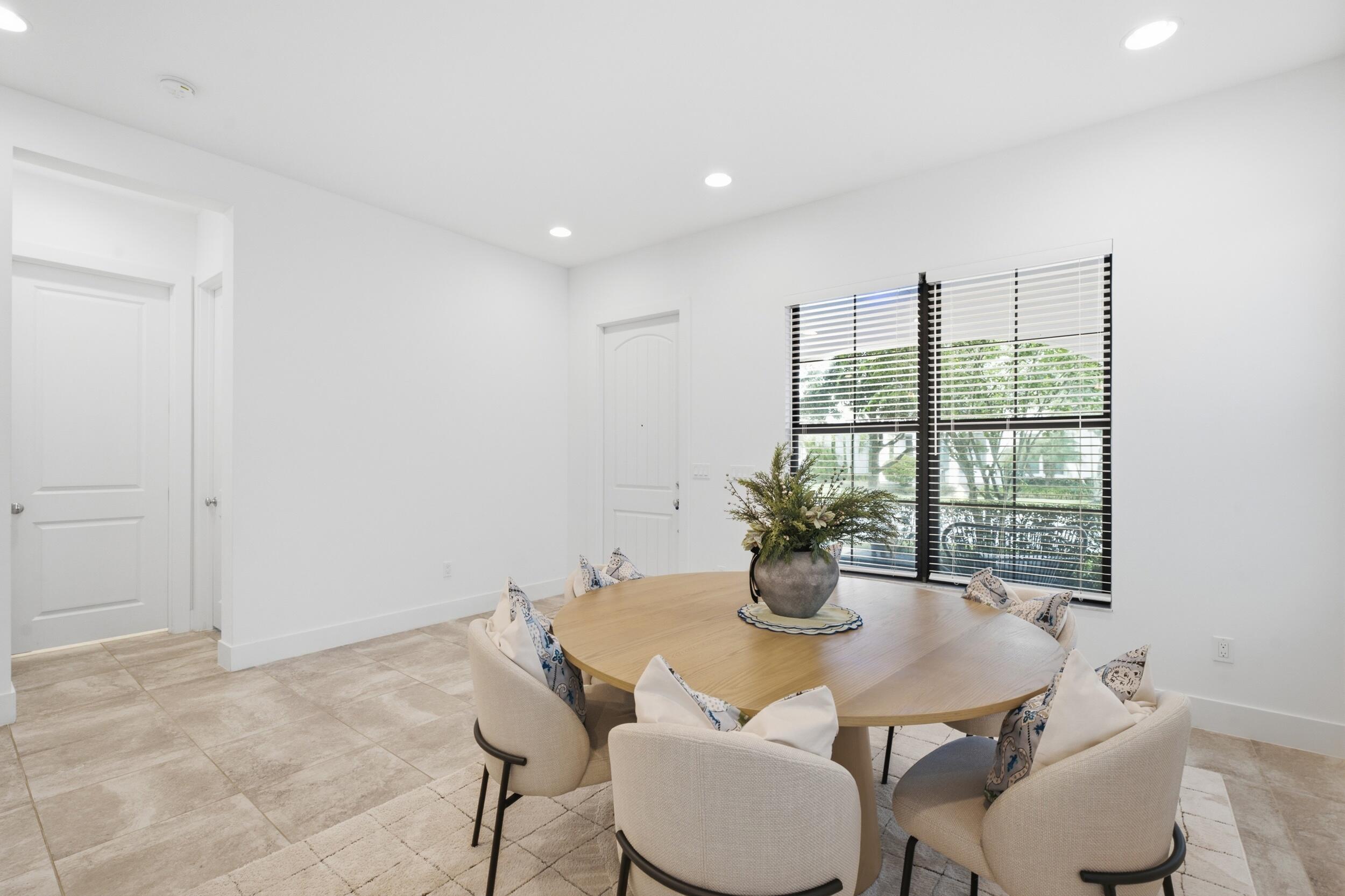 13334 Machiavelli Way — Photo 4