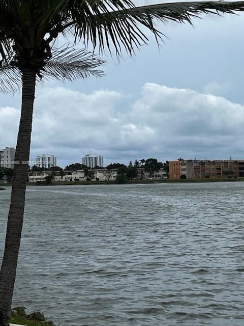 18901 NE 14th Ave # 101, Miami FL 33179