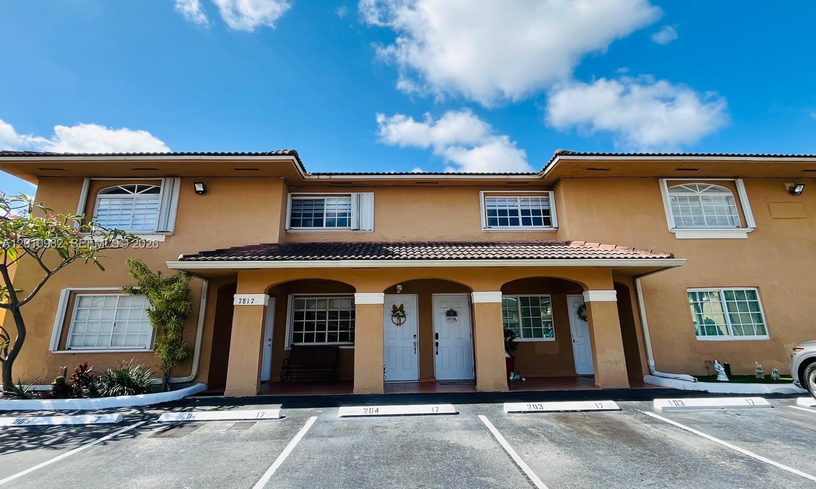 7817 W 36th Ave # 204, Hialeah FL 33018